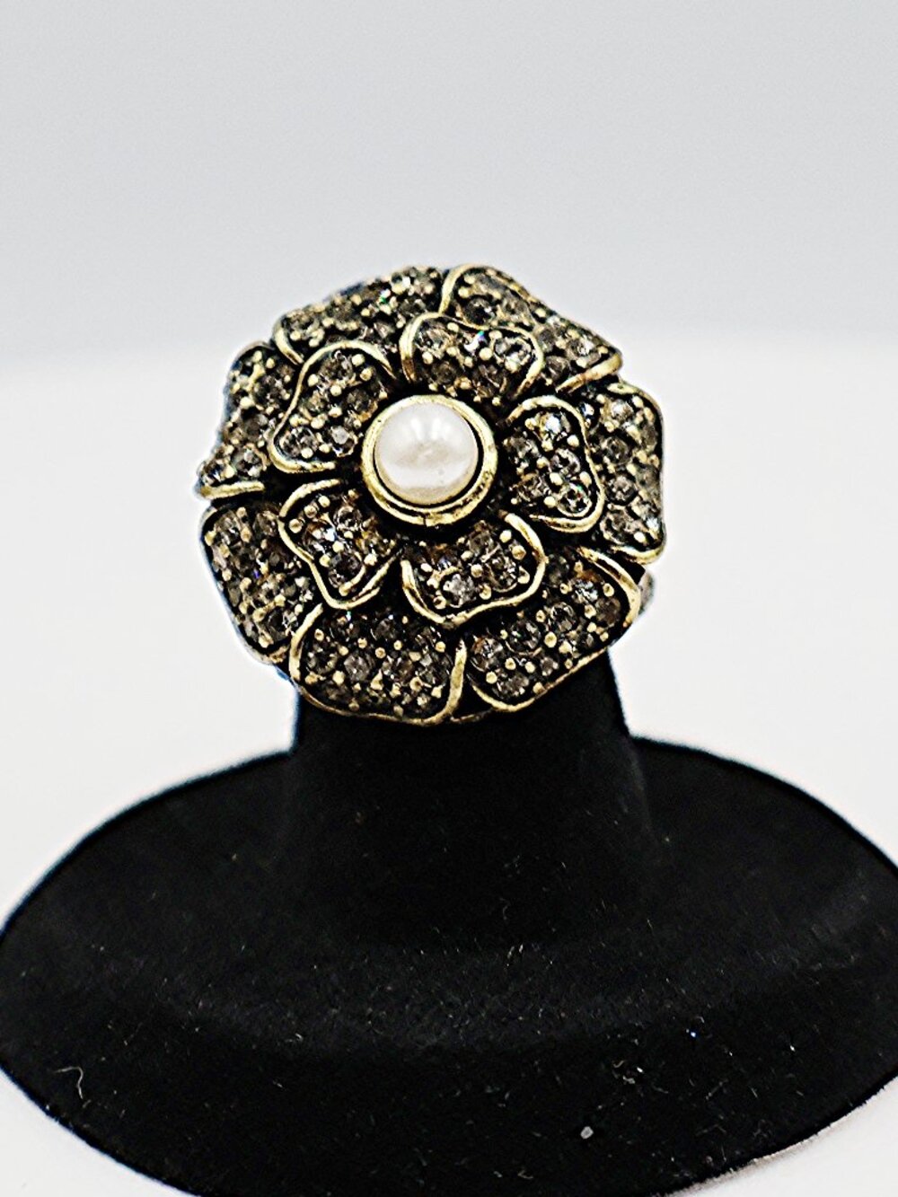Heidi Daus Signed "Passionate Posey" Crystal Pearl Flower Statement Ring Size5.5